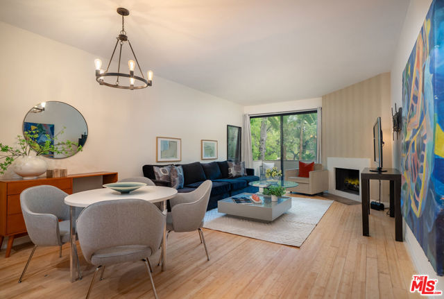 3480 Barham Boulevard, Los Angeles CA: https://media.crmls.org/mediaz/9e150dc5-783c-408c-a2fd-53dcc8199bf6.jpg