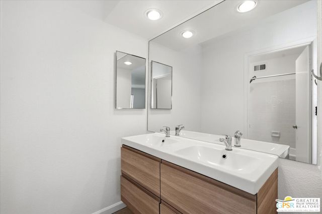 2170 S Palm Canyon Drive #28, Palm Springs, CA 92264