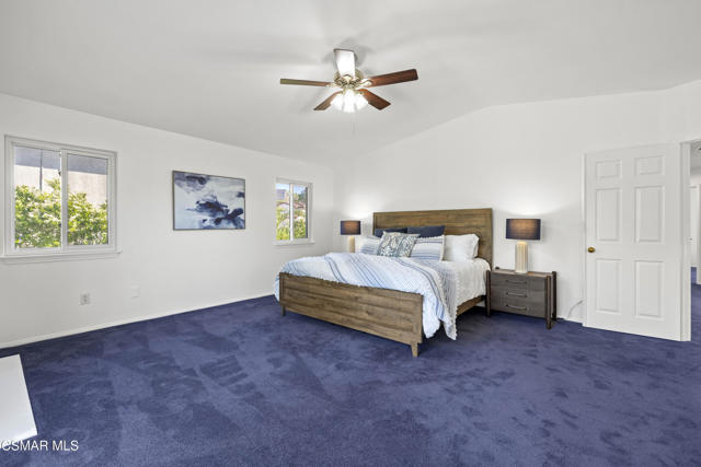 287 Golden Fern Court, Simi Valley CA: https://media.crmls.org/mediaz/9e1534a7-e32c-4005-baf8-2b1ce171c009.jpg