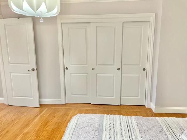 600 7th Avenue, San Mateo CA: https://media.crmls.org/mediaz/9e168f35-9088-4a70-bacd-224ddbf4b601.jpg