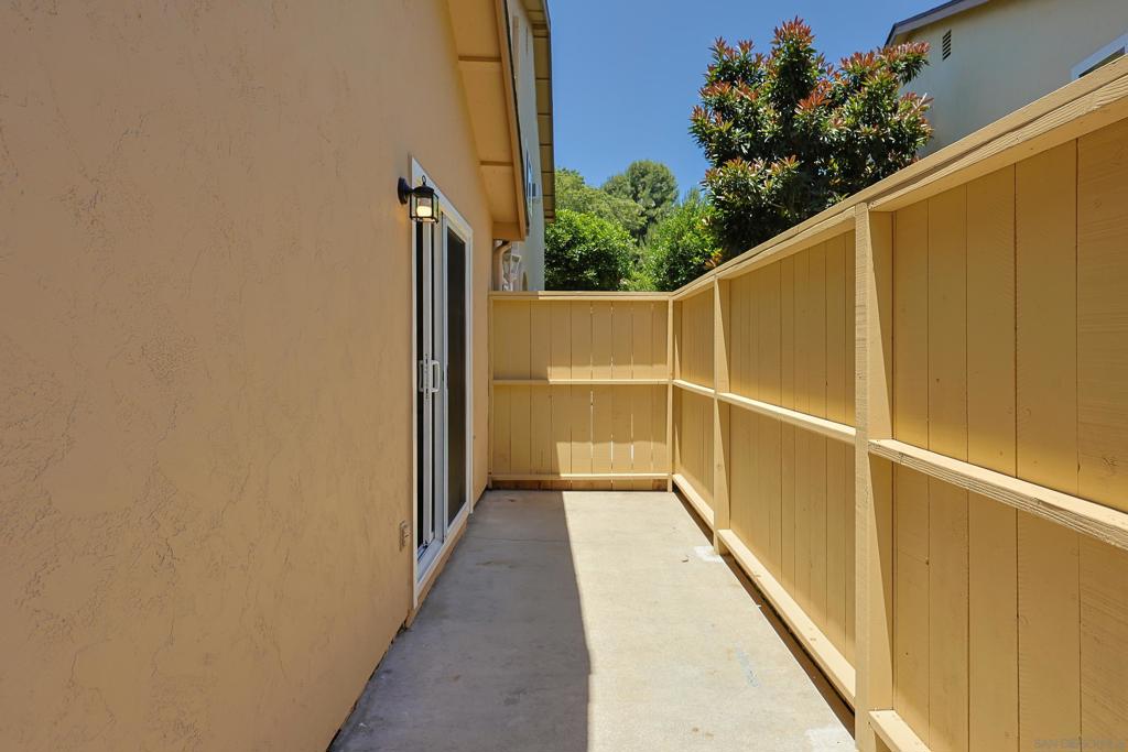 MLS #250032603SD image #32