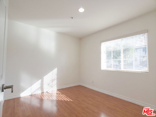 821 S Gramercy Place, Los Angeles CA: https://media.crmls.org/mediaz/9e181962-9d23-4b95-b6e9-f6cf318d3d5d.jpg