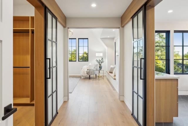128 Elm Avenue, Burlingame CA: https://media.crmls.org/mediaz/9e1828be-9991-4ebb-a2a3-7eb88547ffde.jpg