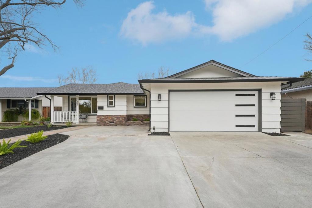 2502 Meridian Avenue