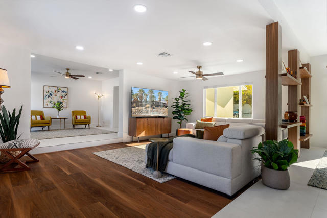 1125 E Sunny Dunes Road, Palm Springs CA: https://media.crmls.org/mediaz/9e1a8d6a-633c-4985-9452-cd6fd430cb1a.jpg