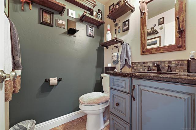 10976 Pallon Way, San Diego CA: https://media.crmls.org/mediaz/9e1ab8bc-a7fd-45d7-b4e4-1b89dbb9a712.jpg