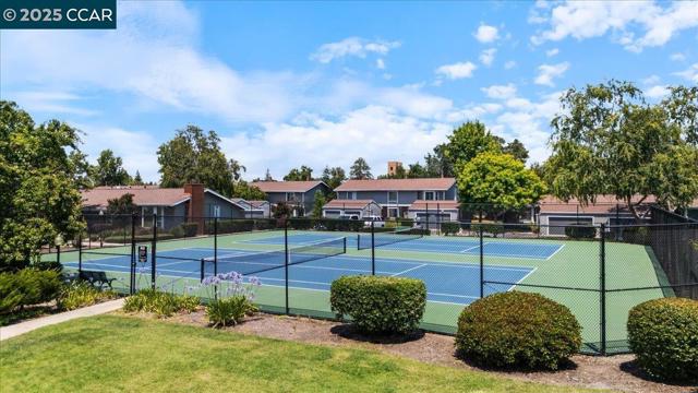 846 Royal Ann Lane, Concord CA: https://media.crmls.org/mediaz/9e1ad15f-63cf-4b0a-bf04-9e4fd56f27e7.jpg
