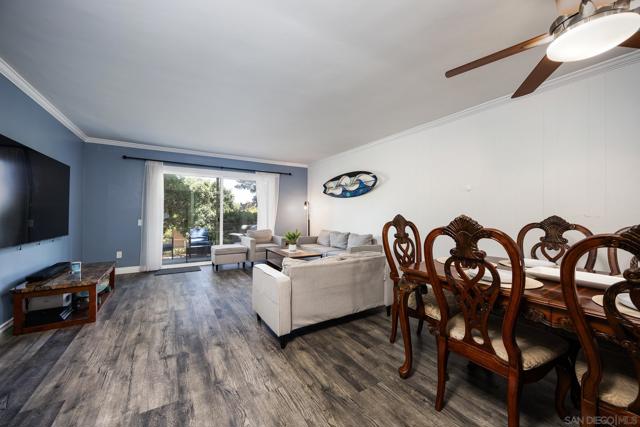 5700 Baltimore Dr, La Mesa CA: https://media.crmls.org/mediaz/9e1af7ec-c93d-4377-9a58-e0e94e264066.jpg
