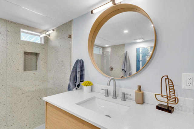 69 Nile Street, Palm Springs CA: https://media.crmls.org/mediaz/9e1d4705-3628-4e55-a95a-09566ad8c0b9.jpg