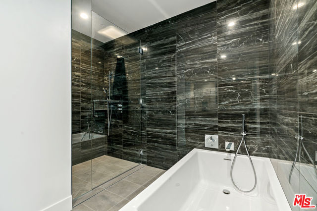728 N Sweetzer Avenue, West Hollywood CA: https://media.crmls.org/mediaz/9e1d81db-4a87-42c0-8267-6efa4d10cf06.jpg