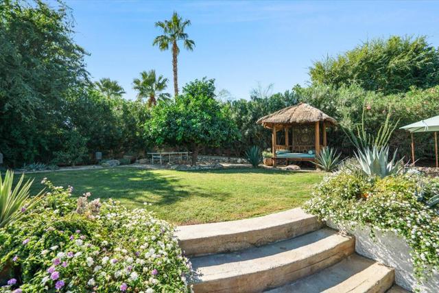 71607 Sahara Road, Rancho Mirage CA: https://media.crmls.org/mediaz/9e1d8738-d262-48d5-b98e-16b3a47d4739.jpg