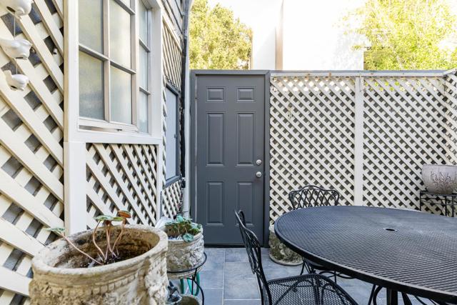 523 Maple Street, San Mateo CA: https://media.crmls.org/mediaz/9e210b38-a298-41af-8b81-f434ff9f239d.jpg