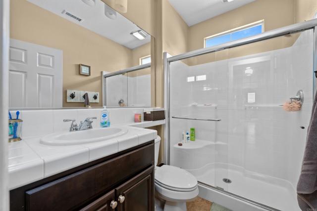 32113 Sycamore Ct, Temecula CA: https://media.crmls.org/mediaz/9e21547b-5d12-468e-9d83-5349ced9fa2a.jpg