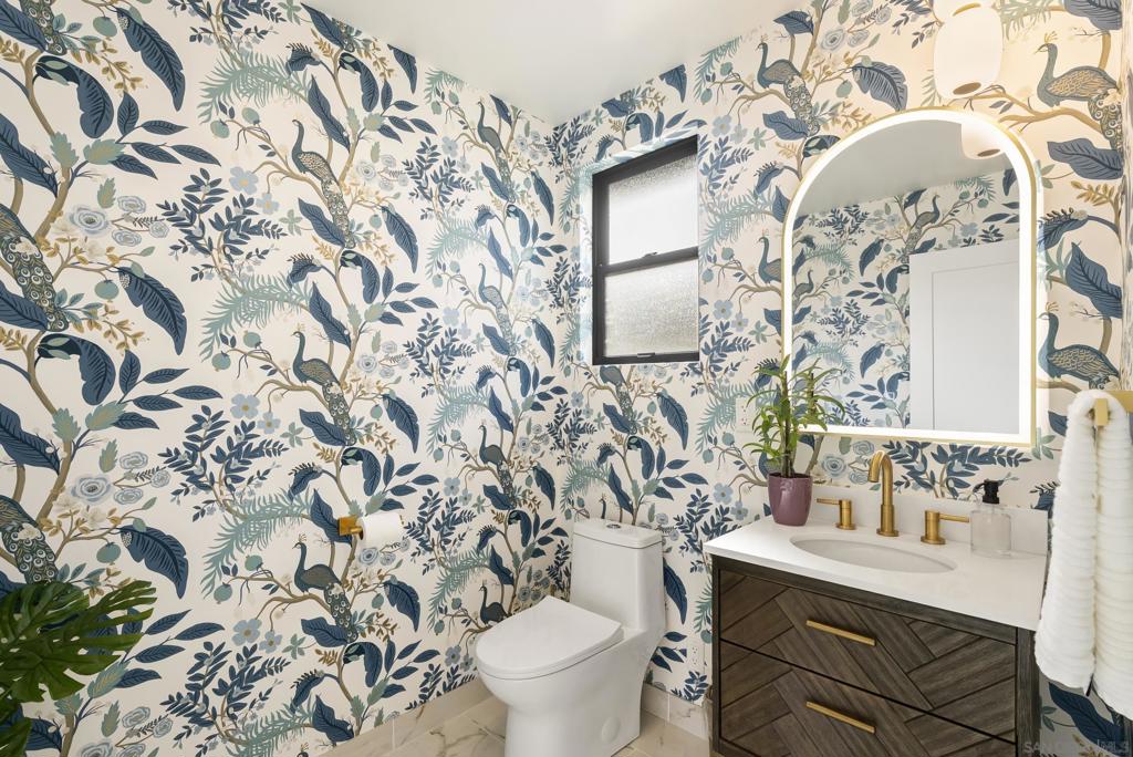 MLS #250043261SD image #23