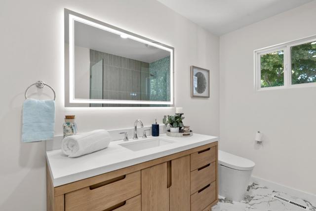 105 Vista Mar Court, Aptos CA: https://media.crmls.org/mediaz/9e22ca95-16e3-401e-bfc0-42946a46d620.jpg