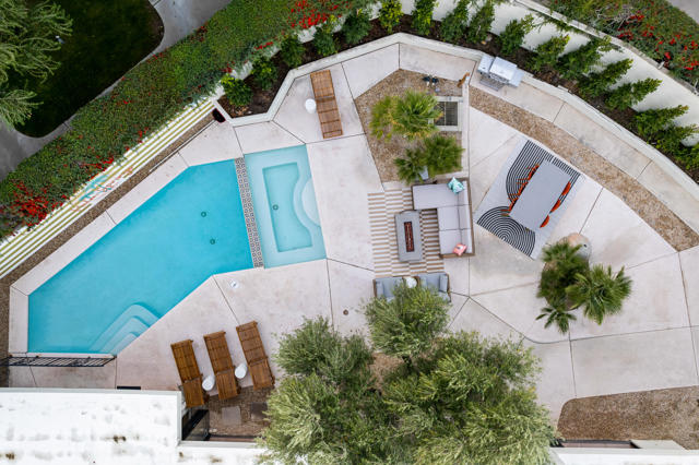 130 W Racquet Club Road #308, Palm Springs, CA 92262