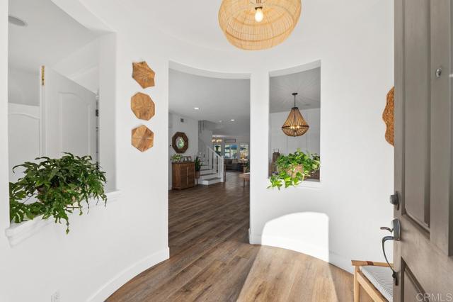 Detail Gallery Image 4 of 34 For 1781 Lemon Tree Ct, San Marcos,  CA 92078 - 5 Beds | 4 Baths