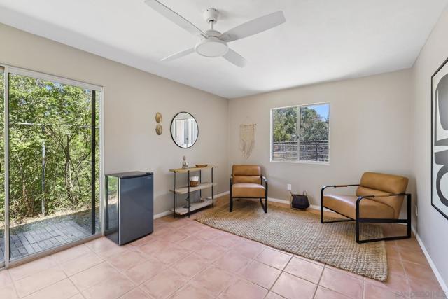 974 Via Hillview, Fallbrook CA: https://media.crmls.org/mediaz/9e2626c3-f91c-409c-936d-f49b658297cb.jpg