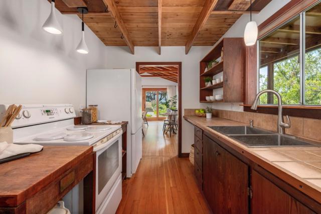 18050 Highway 1,  CA: https://media.crmls.org/mediaz/9e26dcf1-5dd2-4086-b9a5-1c32d5e383e0.jpg