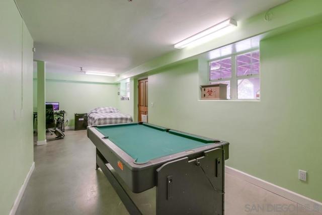 210 Frances Dr, El Cajon CA: https://media.crmls.org/mediaz/9e26fa51-19b8-409f-a81f-2e52139535b3.jpg