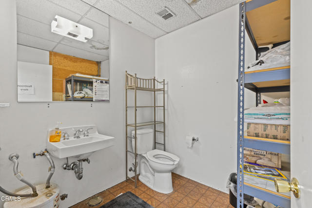 Image 25 of 26 For 26055 Bouquet Canyon Road