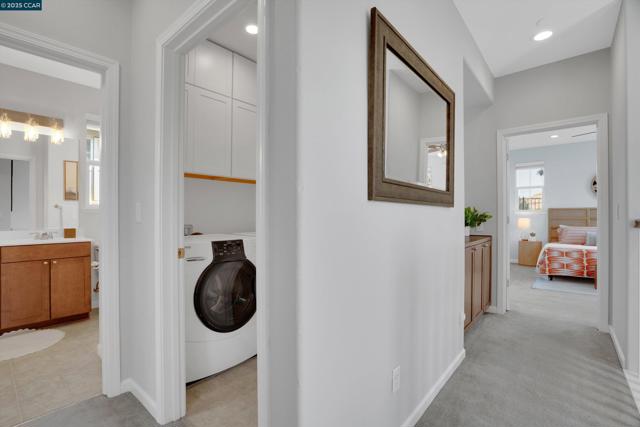 218 Ladybug Ln, Martinez CA: https://media.crmls.org/mediaz/9e283670-e3fd-439c-9893-9667ff4a6eb4.jpg