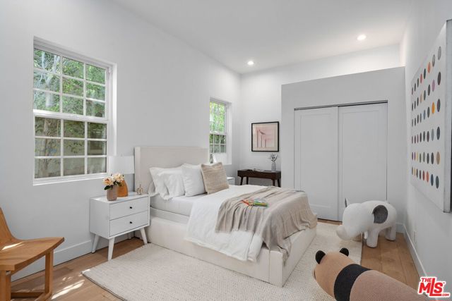 10436 Cheviot Drive, Los Angeles CA: https://media.crmls.org/mediaz/9e28686e-bb9a-4dd4-8bfa-cb5e0c505c50.jpg