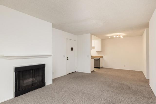 3104 Golden Oaks Lane, Monterey CA: https://media.crmls.org/mediaz/9e297246-a992-4e43-b2e9-02e32d54e779.jpg