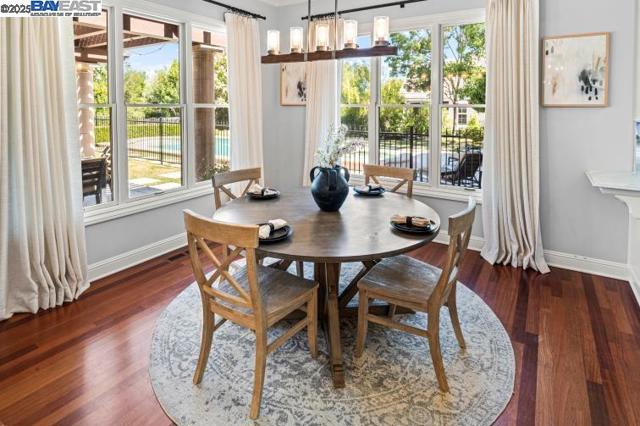 1137 Via Di Salerno, Pleasanton CA: https://media.crmls.org/mediaz/9e2a886f-84f0-4bdb-8bb7-3c9eb45f8bf3.jpg