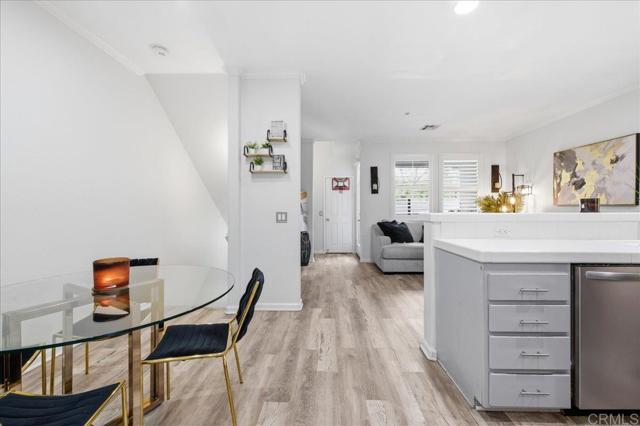 Image 10 of 48 For 2725 Apricot Court