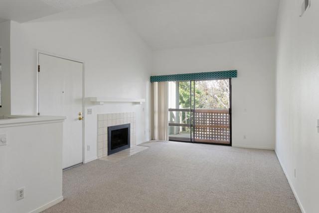 3674 Oakwood Terrace, Fremont CA: https://media.crmls.org/mediaz/9e2b9f96-79e1-44d3-b55c-5ca631d6f2b2.jpg