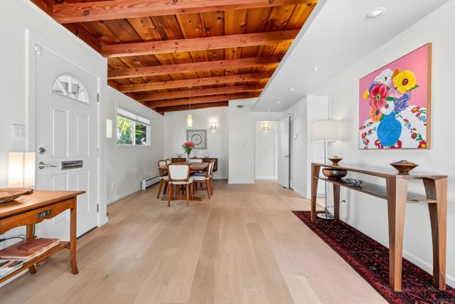 Detail Gallery Image 26 of 44 For 7209 Draper, La Jolla,  CA 92037 - 3 Beds | 3 Baths