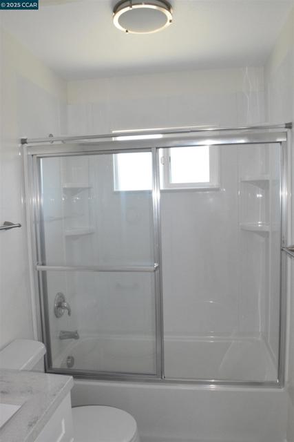 2518 Manchester Ave, San Pablo CA: https://media.crmls.org/mediaz/9e2c5395-383b-4a7a-a5e8-9913af9a8c69.jpg