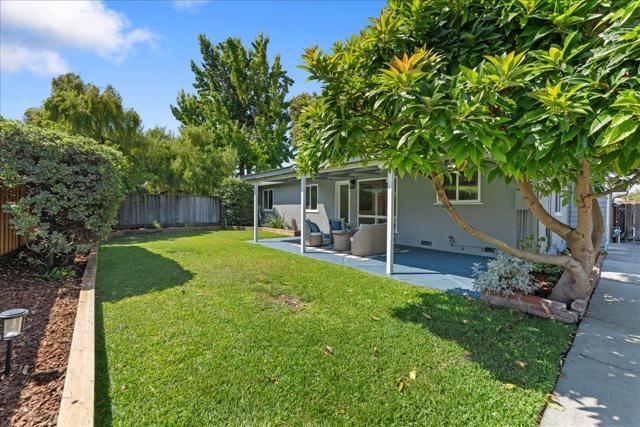 323 N Cypress Avenue, Santa Clara CA: https://media.crmls.org/mediaz/9e2ca25d-2a0c-4b96-9c61-95f7e8ad6b2d.jpg
