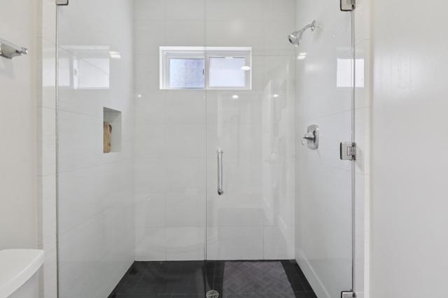 Detail Gallery Image 41 of 61 For 2264 Soto St, San Diego,  CA 92107 - 3 Beds | 2/1 Baths