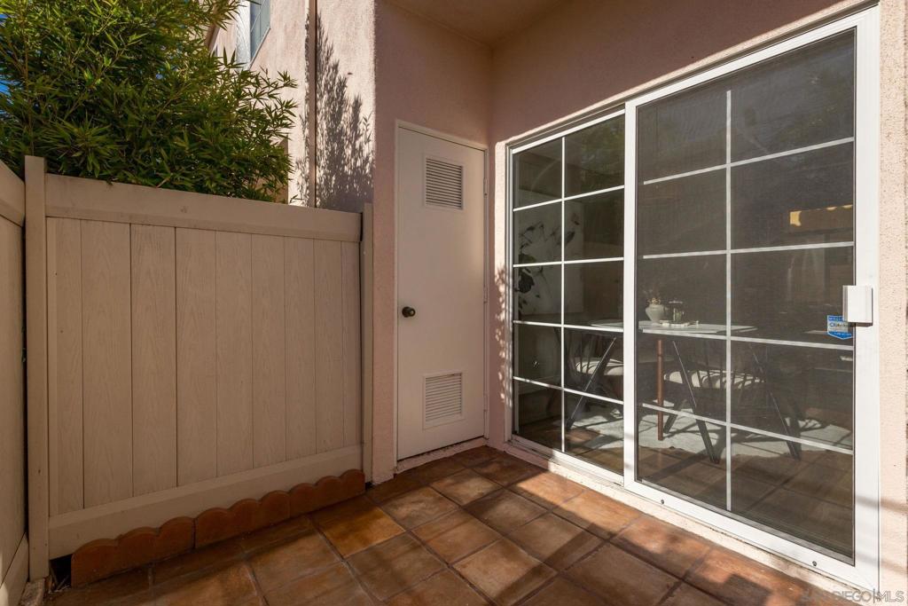 MLS #250045027SD image #23