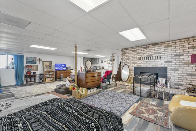 380 Hillside Road, San Juan Bautista CA: https://media.crmls.org/mediaz/9e2f8154-bd14-47f5-b341-91c90983c740.jpg