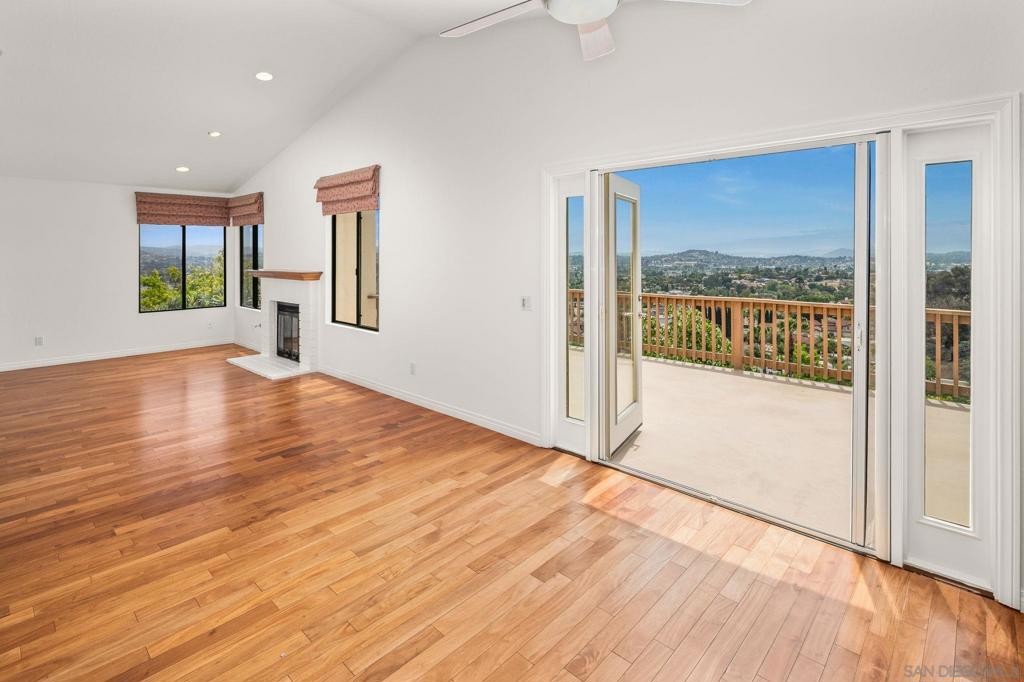 2033 Fiesta Glen - photo 9