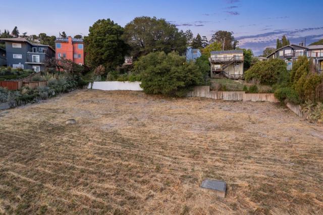 2950 Cumberland Way, Oakland CA: https://media.crmls.org/mediaz/9e302916-3140-483f-9651-e41570b5a3aa.jpg