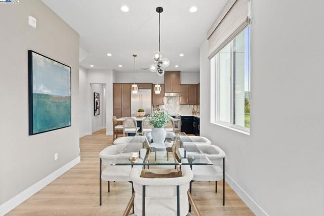 985 Harcot Court, San Jose CA: https://media.crmls.org/mediaz/9e305253-0843-4084-9c0c-71662ae4030a.jpg