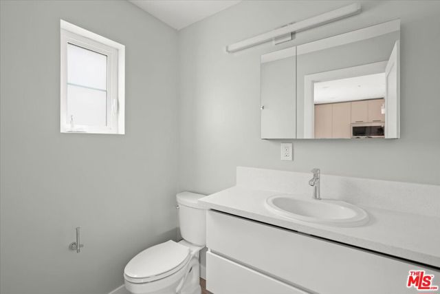 1317 Punta Gorda, Santa Barbara CA: https://media.crmls.org/mediaz/9e31b741-bd40-44ae-89c5-70f7306141d7.jpg