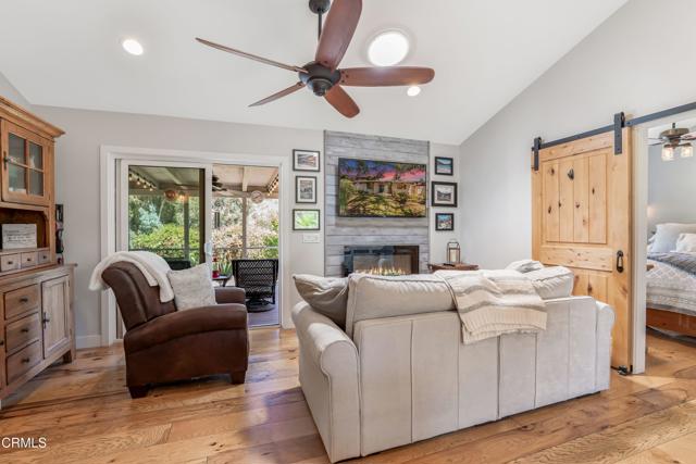 4290 Aspen Lane, Somis CA: https://media.crmls.org/mediaz/9e332487-b591-4c03-bf50-bd4047a28adc.jpg