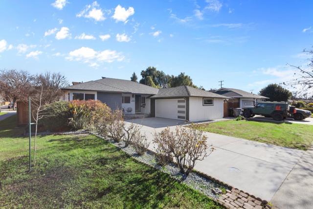 3004 Vistamont Drive, San Jose CA: https://media.crmls.org/mediaz/9e33d575-f818-4ccc-b8ca-5e593952ac51.jpg