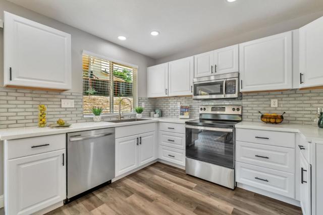 5109 Pawnee Drive, Antioch CA: https://media.crmls.org/mediaz/9e341410-7f0a-4f89-a76c-8321a08cbb28.jpg
