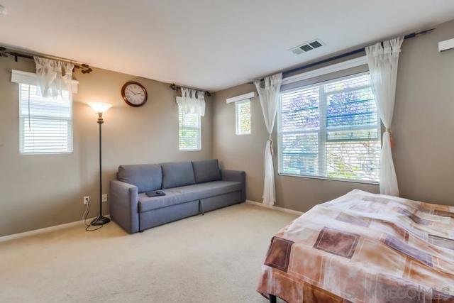 2235 Old Barn Lane, Chula Vista CA: https://media.crmls.org/mediaz/9e344f14-b712-4851-8e6c-6a337f5437b2.jpg