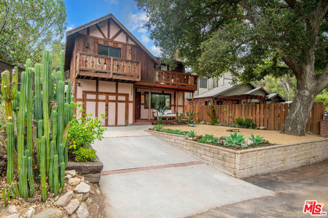 12558 El Merrie Del Drive, Sylmar CA: https://media.crmls.org/mediaz/9e353f0d-671f-4ef9-ae47-2211424d791c.jpg