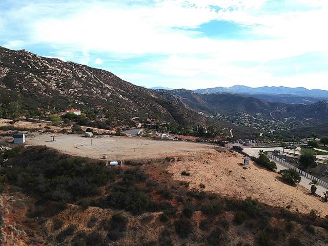 Detail Gallery Image 32 of 45 For 1496 Montana Serena Ct, El Cajon,  CA 92021 - – Beds | – Baths