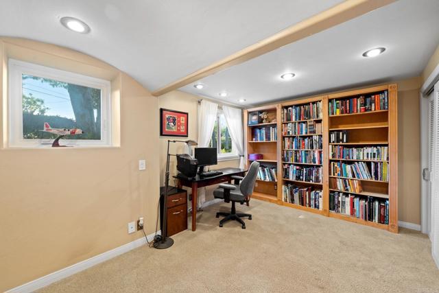 6130 Terryhill Drive, La Jolla CA: https://media.crmls.org/mediaz/9e388aae-ebb1-478f-adbd-0fbe5c5b2868.jpg