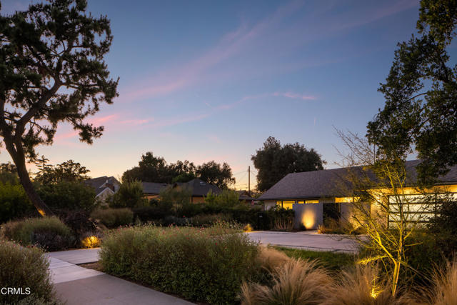 2755 E California Boulevard, Pasadena CA: https://media.crmls.org/mediaz/9e38f84a-1dcb-46c8-8e86-cf437c000180.jpg