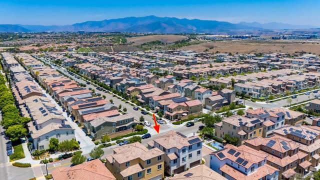 1718 Santa Ivy Ave, Chula Vista CA: https://media.crmls.org/mediaz/9e3ac15c-24d3-4b2c-93d9-0e158826c08e.jpg